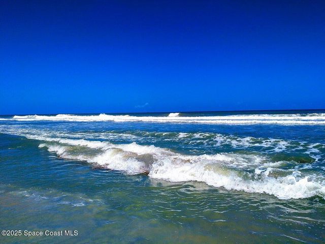 245 Harbour Drive E, Indian Harbour Beach, FL 32937