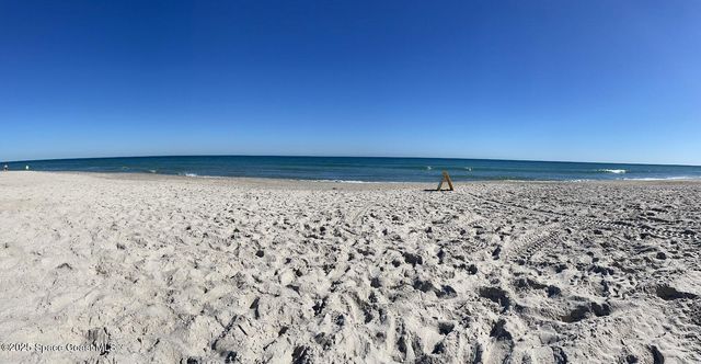 245 Harbour Drive E, Indian Harbour Beach, FL 32937