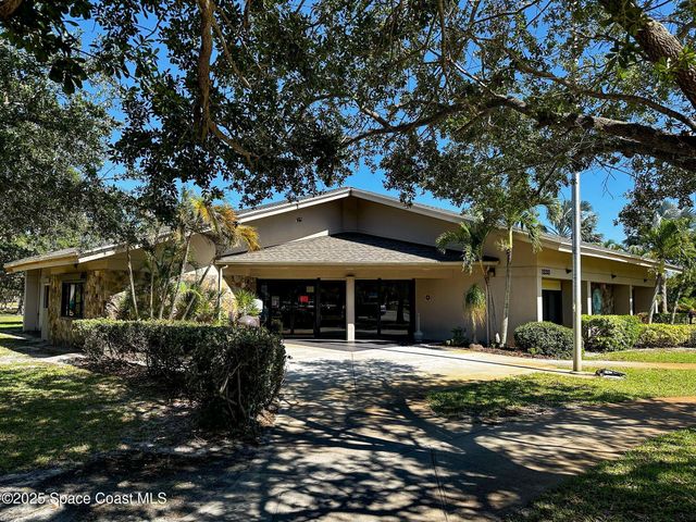 245 Harbour Drive E, Indian Harbour Beach, FL 32937