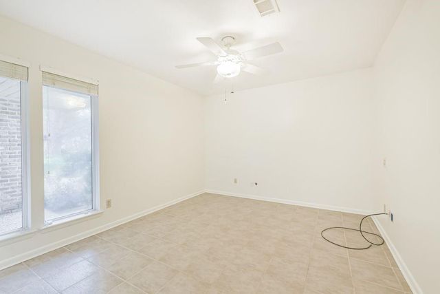 5502 Olympia Fields Lane, Houston, TX 77069