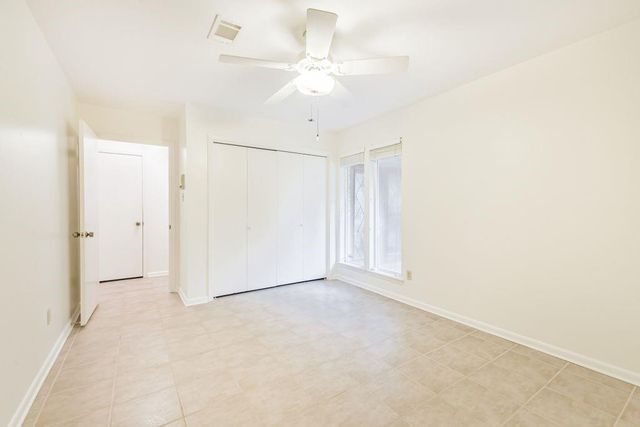 5502 Olympia Fields Lane, Houston, TX 77069