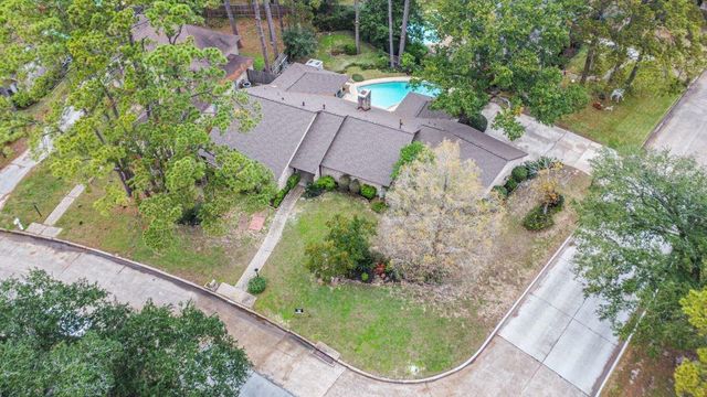 5502 Olympia Fields Lane, Houston, TX 77069