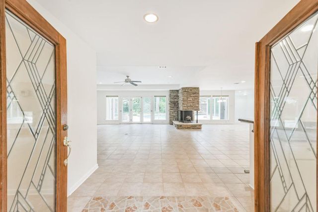 5502 Olympia Fields Lane, Houston, TX 77069