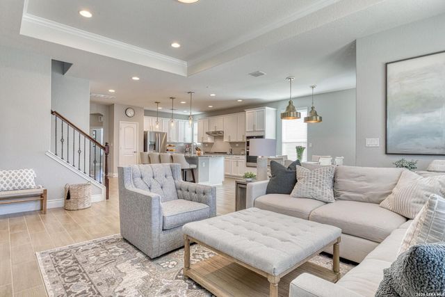 7610 Desperado Way, Boerne, TX 78015