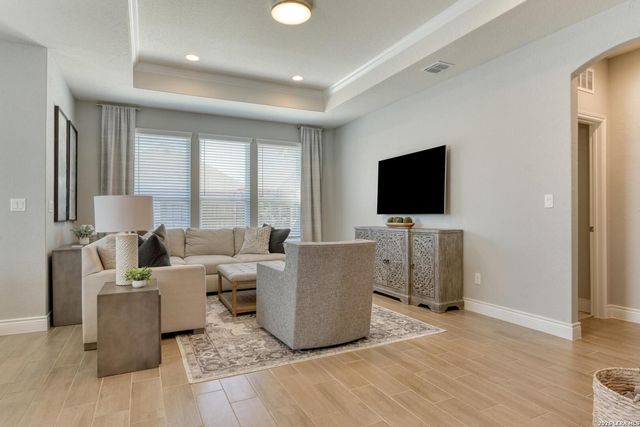 7610 Desperado Way, Boerne, TX 78015