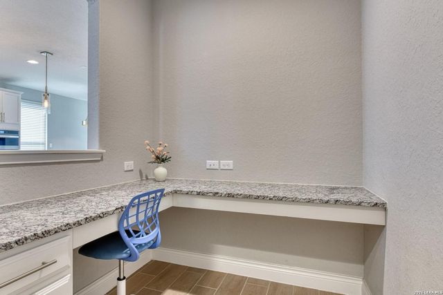 7610 Desperado Way, Boerne, TX 78015