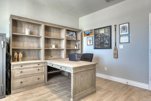 7610 Desperado Way, Boerne, TX 78015