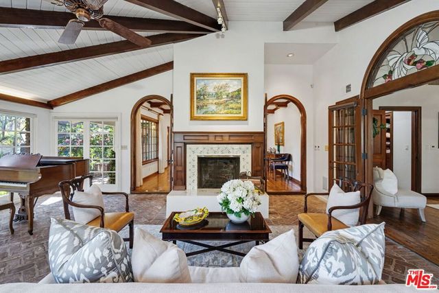 13041 Evanston Street, Los Angeles, CA 90049