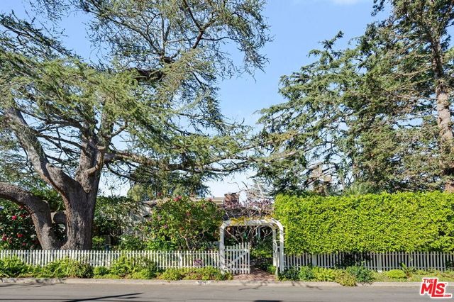 13041 Evanston Street, Los Angeles, CA 90049