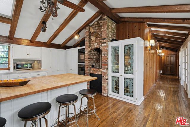 13041 Evanston Street, Los Angeles, CA 90049