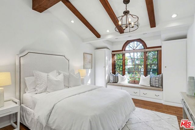 13041 Evanston Street, Los Angeles, CA 90049