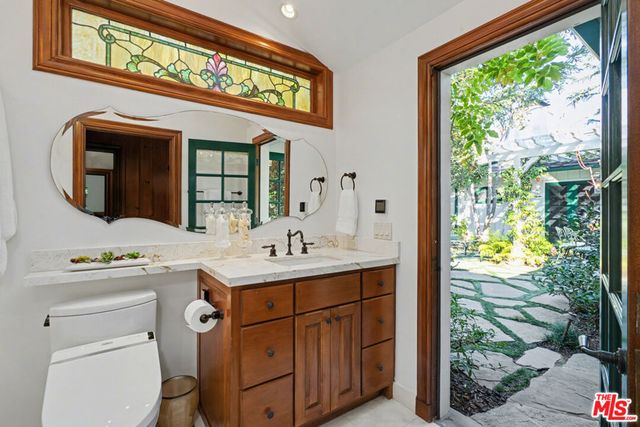 13041 Evanston Street, Los Angeles, CA 90049