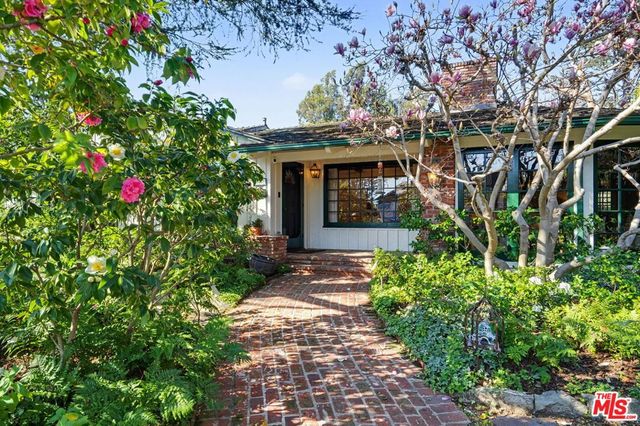 13041 Evanston Street, Los Angeles, CA 90049