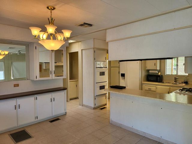 267 Araby Street, Palm Springs, CA 92264