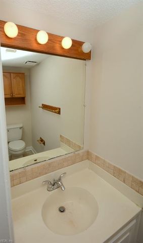 1217 Reardon CIR, Virginia Beach, VA 23453