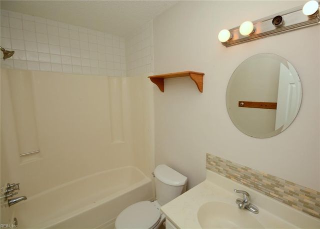 1217 Reardon CIR, Virginia Beach, VA 23453