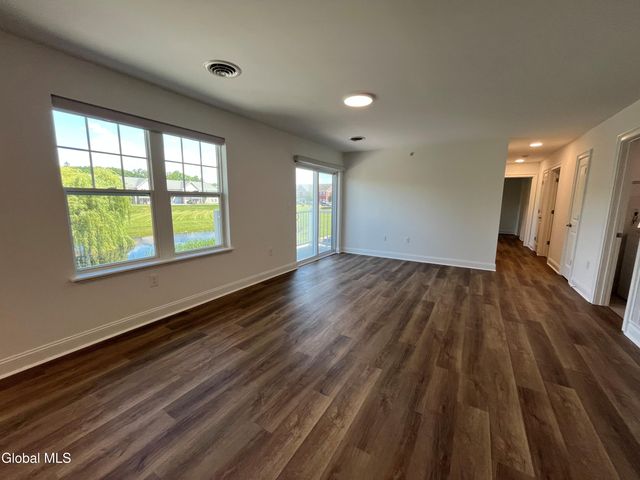 60 Weibel Avenue 2GL203, Saratoga Springs, NY 12866