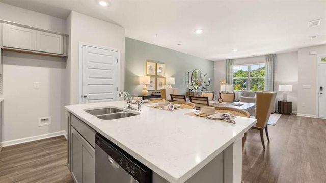 424 Reflection Drive, Stockbridge, GA 30281