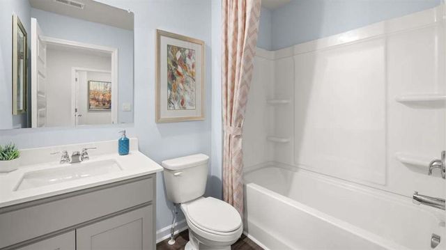 424 Reflection Drive, Stockbridge, GA 30281