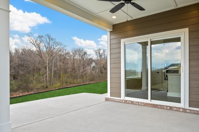 817 Hillock Trace, Lebanon, TN 37087