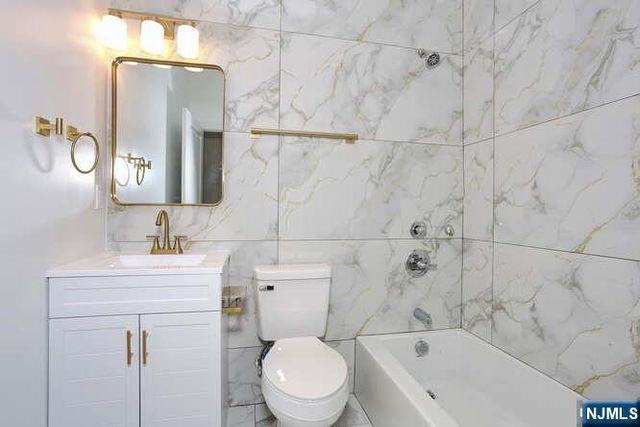 385 Passaic Avenue 3, Lodi, NJ 07644