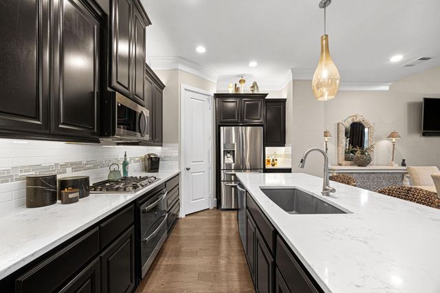 11932 Stirling Row Lane, Houston, TX 77082