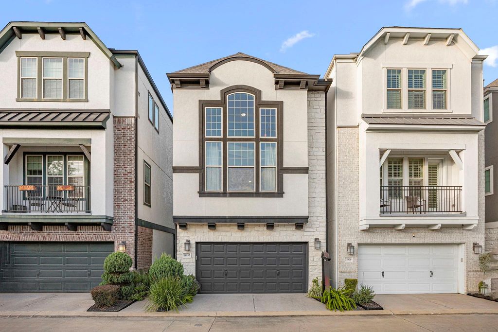 11932 Stirling Row Lane, Houston, TX 77082