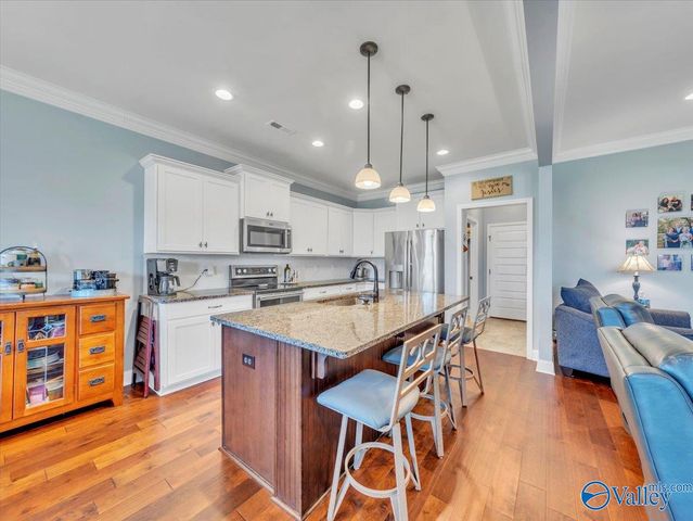 17210 Fieldway Circle, Harvest, AL 35749