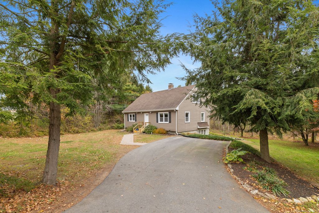 10 Shingle Mill Road, Salem, CT 06420