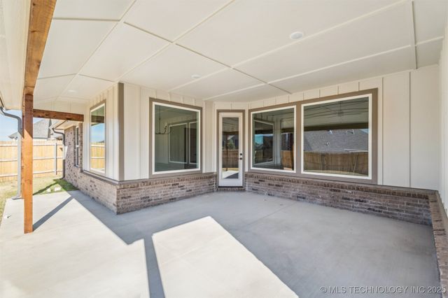 1416 N 72nd Street, Broken Arrow, OK 74014