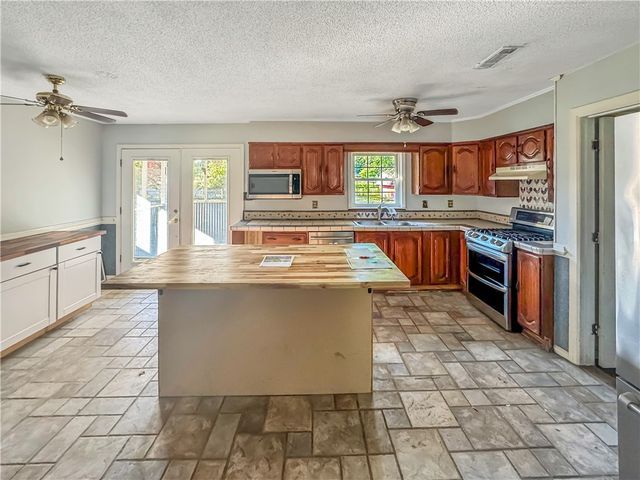 209 Lewis Drive, Other, GA 31326