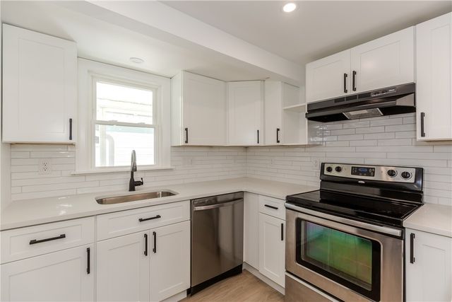 19 Leigh Road, Cumberland, RI 02864