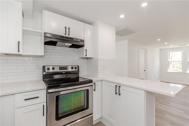 19 Leigh Road, Cumberland, RI 02864