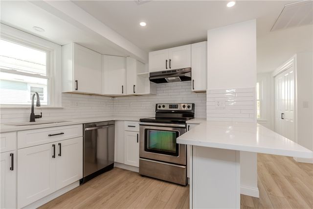 19 Leigh Road, Cumberland, RI 02864
