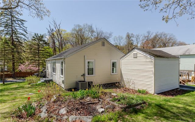 19 Leigh Road, Cumberland, RI 02864