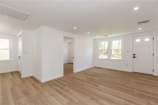 19 Leigh Road, Cumberland, RI 02864