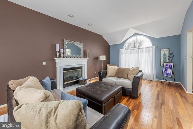 21 DOROTHY DR, Sewell, NJ 08080