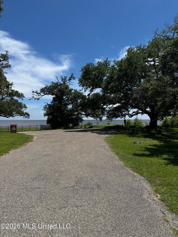 Ladnier Road, Gautier, MS 39553