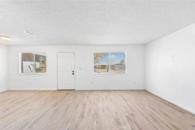 7616 Xavier Avenue, California City, CA 93505