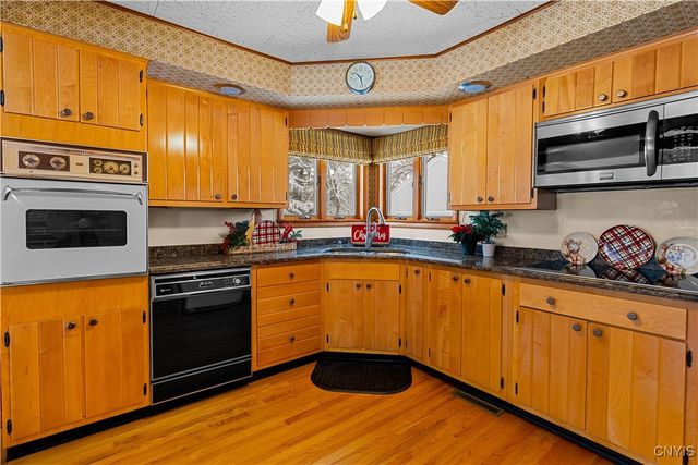 6912 Wright Settlement Road, Rome, NY 13440