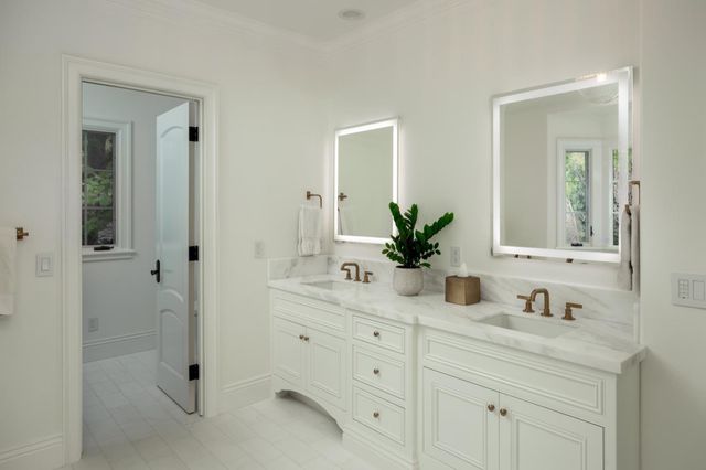 1715 Bay Laurel Drive, Menlo Park, CA 94025