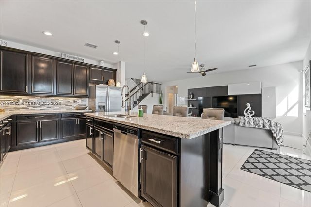 14856 SW 27th Ter, Miami, FL 33185