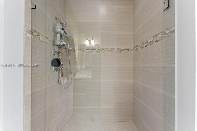14856 SW 27th Ter, Miami, FL 33185