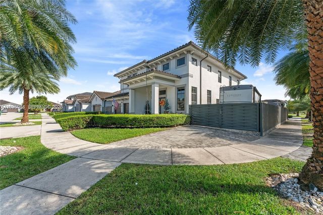 14856 SW 27th Ter, Miami, FL 33185