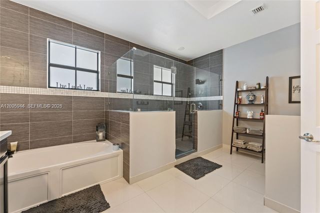 14856 SW 27th Ter, Miami, FL 33185