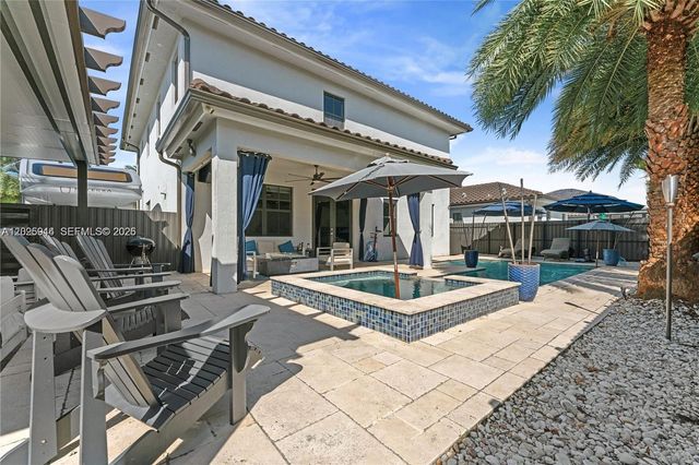 14856 SW 27th Ter, Miami, FL 33185