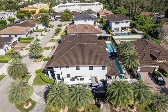 14856 SW 27th Ter, Miami, FL 33185