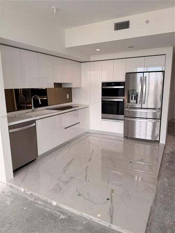 1170 E Hallandale Beach 403, Hallandale Beach, FL 33009