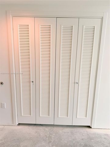 1170 E Hallandale Beach 403, Hallandale Beach, FL 33009