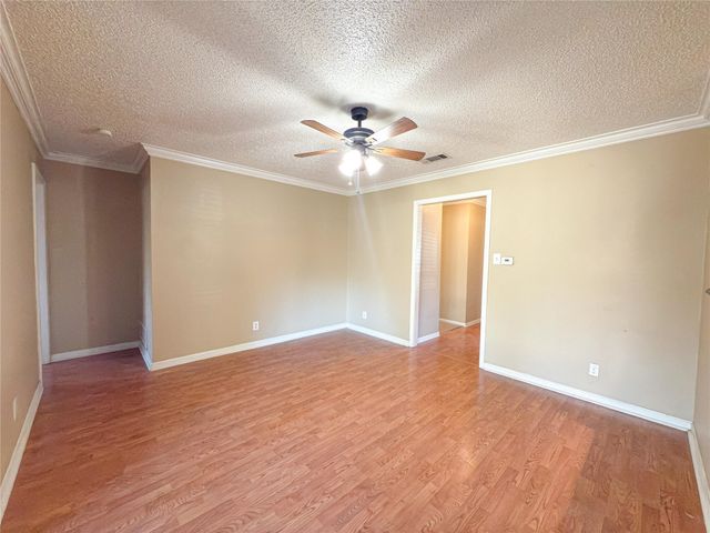 2721 Buffalo Drive, Arlington, TX 76013